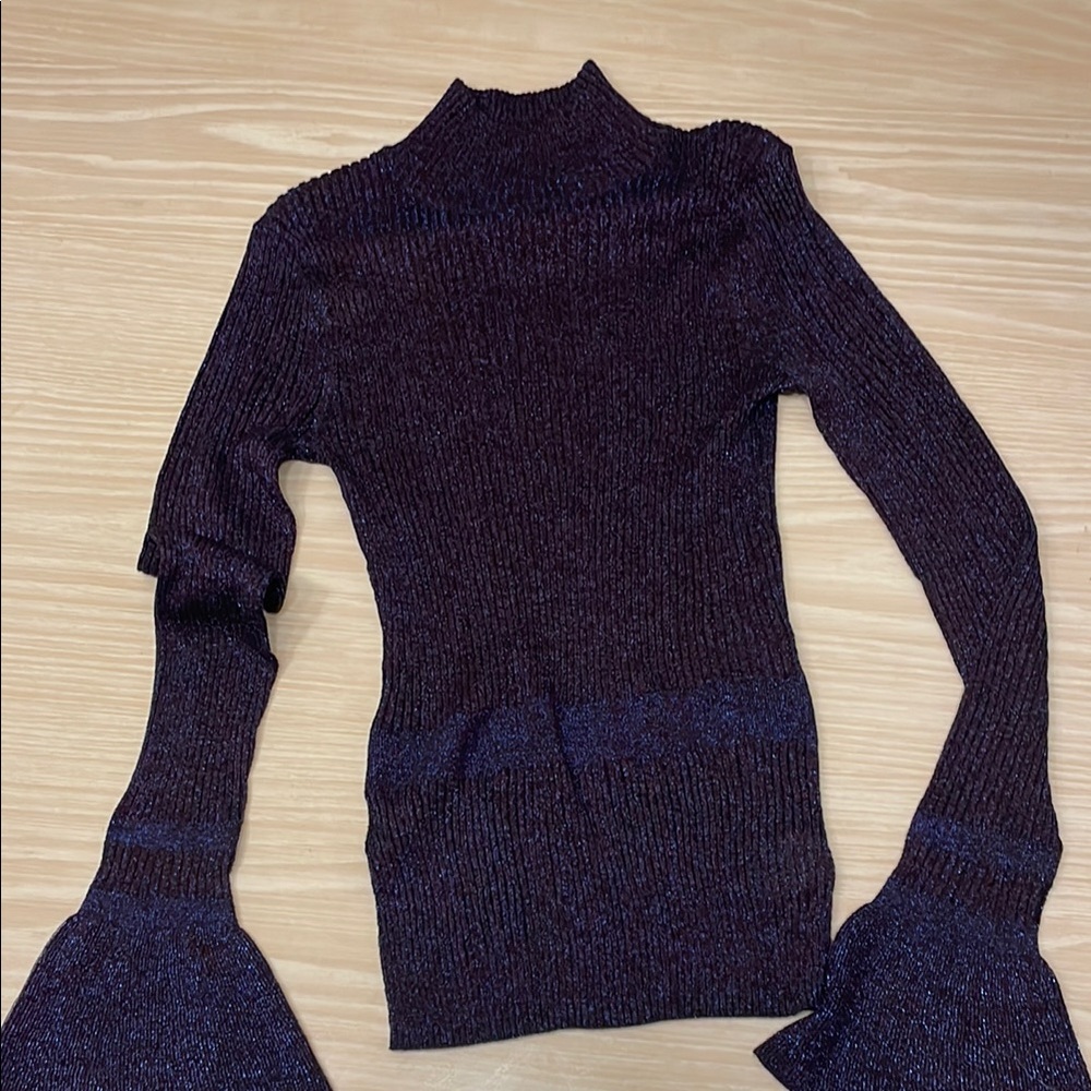 Veronica Beard Elegant Purple Bell Sleeve Sweater